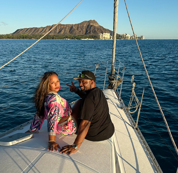 Waikiki Day and Sunset Sail for Couples